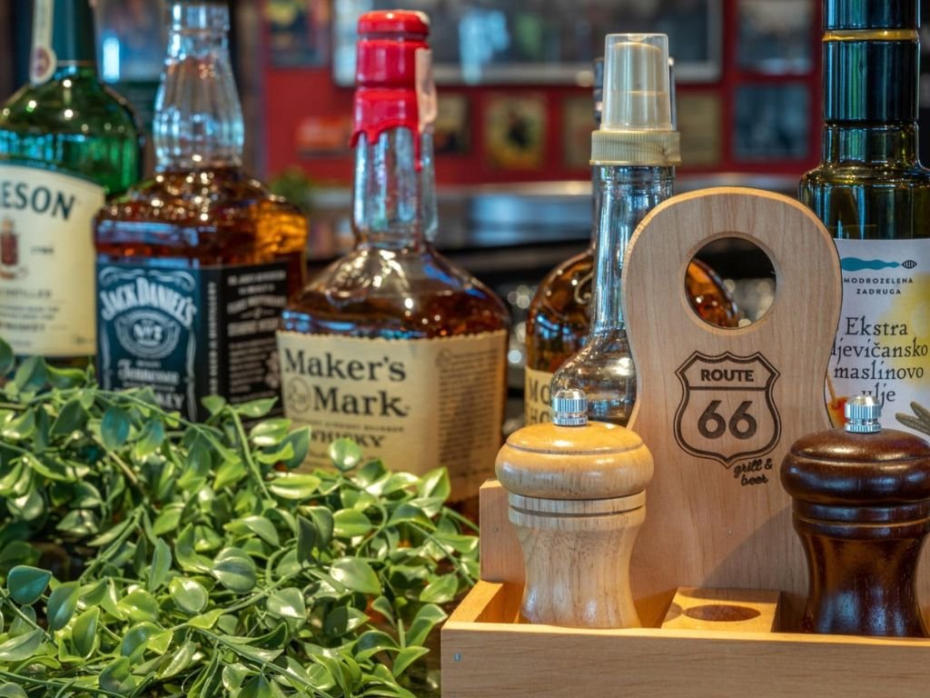 Route 66 pizza, grill & beer